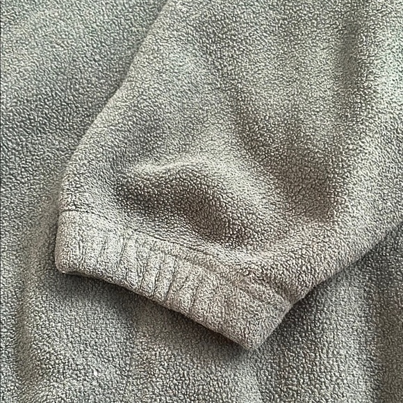 Antigua Green Bay Packer Zip-Up Sweater - Picture 3 of 7